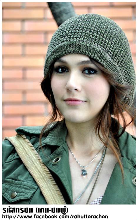 ชมพู่ อารยา นางโจรสาวที่น่ารักและเทห์มากที่สุด