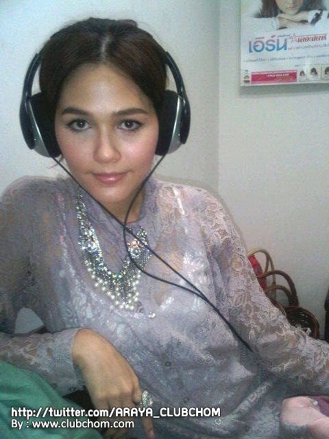 ชมพู่ อารยา รูปจากทวิตเตอร์