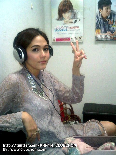 ชมพู่ อารยา รูปจากทวิตเตอร์