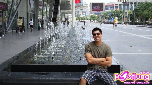Eber Hwang (เอเบอร์ หวง) หนุ่มตี๋หล่อล่ำสายเลือดไต้หวัน