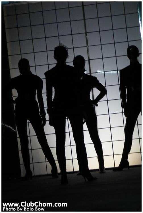 ชมพู่ กับเบื้องหลังฉากเดินแฟชั่นโชว์ในรหัสทรชน
