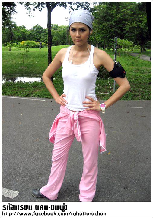 ภาพชมพู่ อารยา ในกองละครรหัสทรชนจากเฟซบุ๊ก