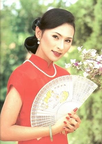 สุภาภรณ์ คำนวณศิลป์ รับบท เหม่เกว่ หรือ โรส (คุณนายที่ 3)
