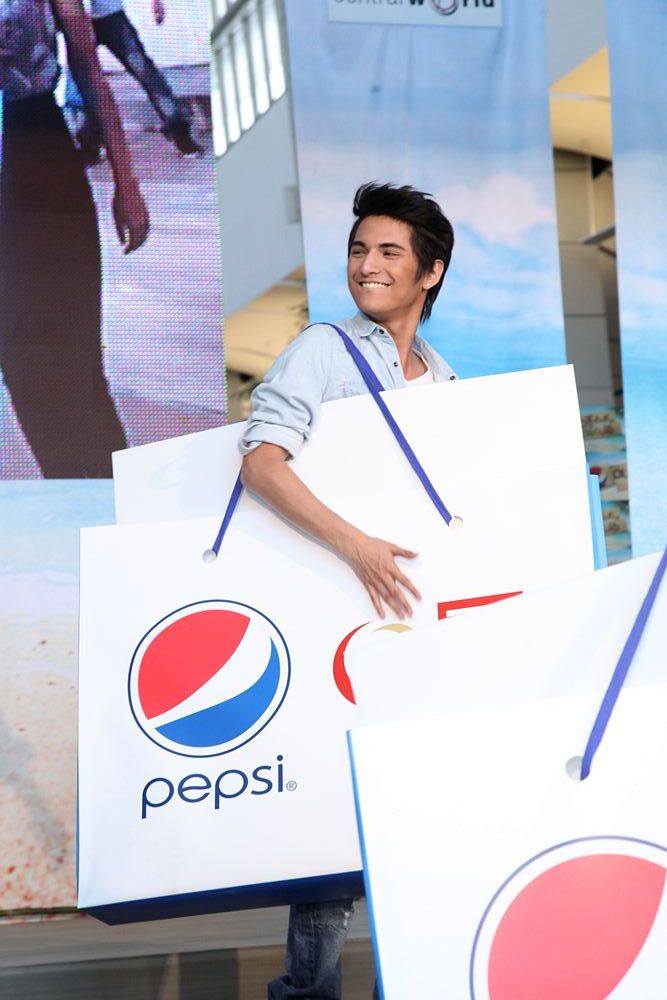 ตูน ดา ชิน จากงาน Pepsi Summer Music