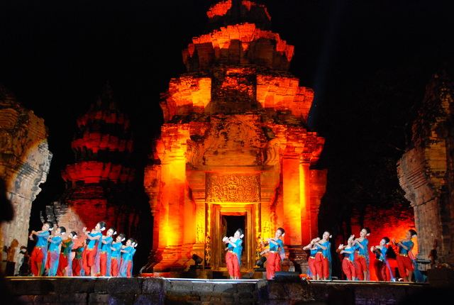 สืบสานตำนานพันปีปราสาทศีขรภูมิ
