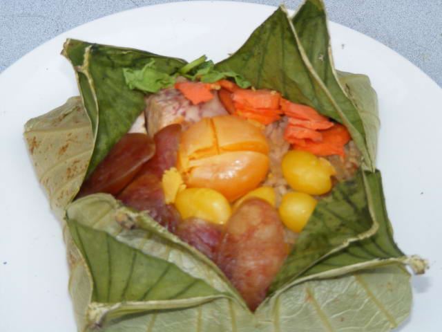 ข้าวห่อใบบัว