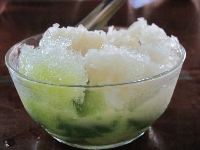 แตงไทยน้ำกะทิ อร่อยชื่นใจค่ะ