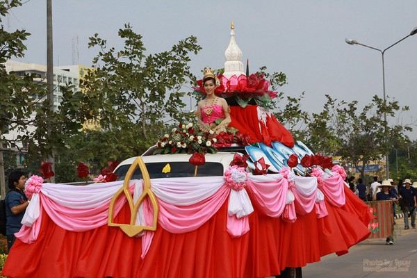 งานลอยกระทง ปี 53 มหาวิทยาลัยขอนแก่น