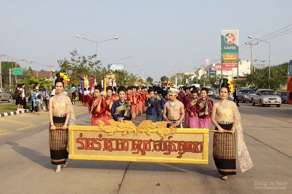 งานลอยกระทง ปี 53 มหาวิทยาลัยขอนแก่น