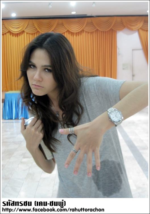 ชมพู่ อารยา ในละครรหัสทรชน