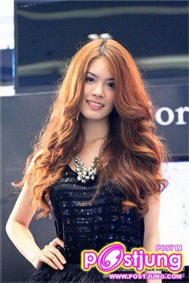 เกรซ แกรนด์ แกรนท์ ด้วยเศียรเกล้า
