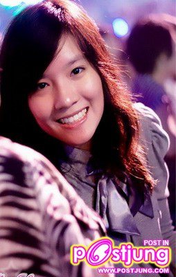 เกรซ แกรนด์ แกรนท์ ด้วยเศียรเกล้า