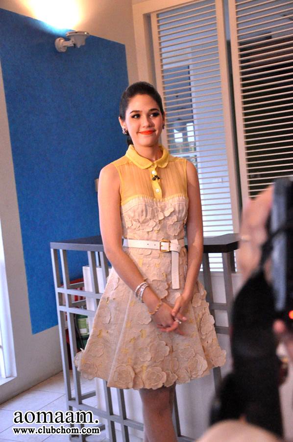 ชมพู่ อารยา ในรายการราตรีสโมสร สวยมากๆ