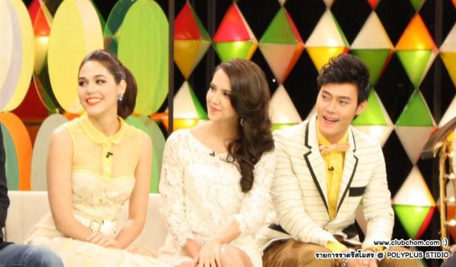 ชมพู่ อารยา ในรายการราตรีสโมสร สวยมากๆ