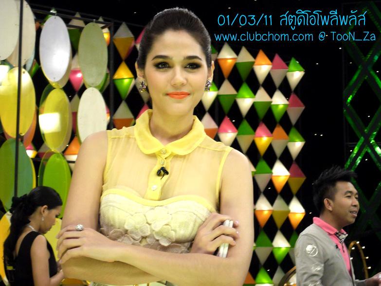 ชมพู่ อารยา ในรายการราตรีสโมสร สวยมากๆ