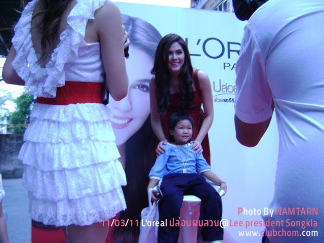 ชมพู่ อารยา ที่จ.สงขลา น่ารักเฟรนลี่มากๆ