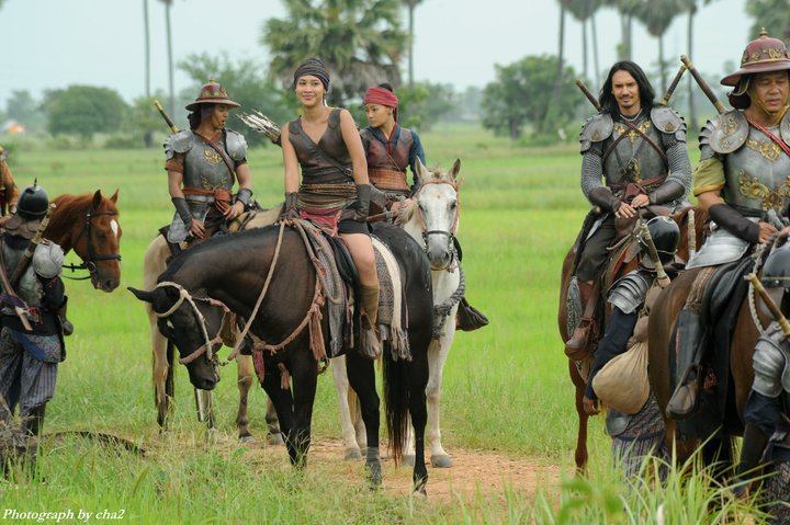 เบื้องหลัง ตำนานสมเด็จพระนเรศวร ค่ะ ((2))