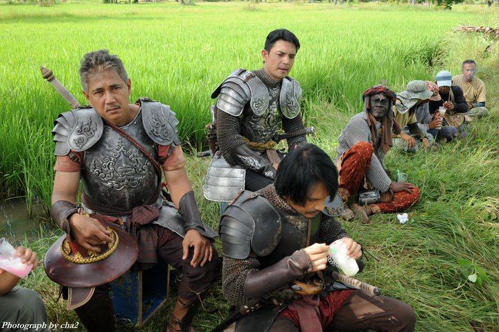 เบื้องหลัง ตำนานสมเด็จพระนเรศวร ค่ะ ((2))