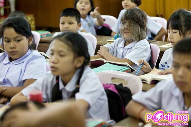 Thai Girl Wolf Registers A Guinness Book Record&rlm;