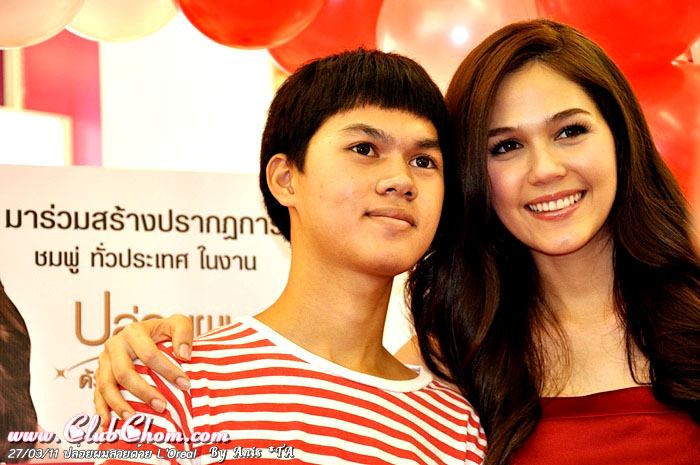 ชมพู่ อารยา หน้าใสผิวดีมากๆ