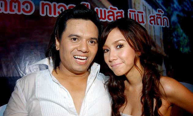 พี่เอ กะ เจ๊อั้ม