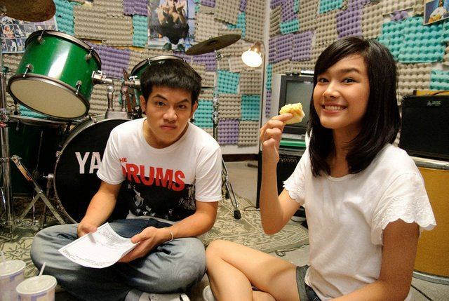 พี่เอิร์ธ Suck Seed (รวมอีกครั้ง)
