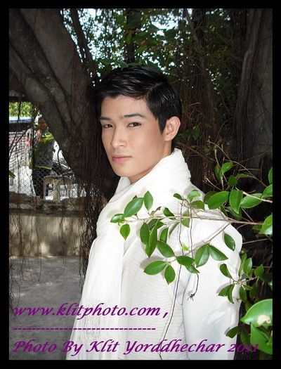 ตูมตาม  เบอร์ 1 หล่อเรียกเลือด