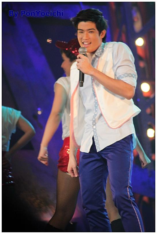 ตูมตาม  เบอร์ 1 หล่อเรียกเลือด