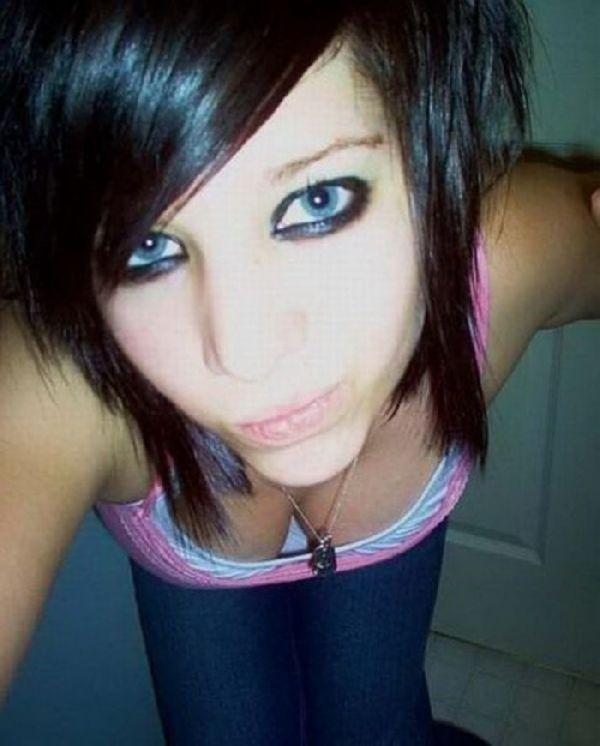 Emo girls