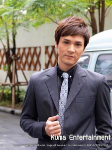 พิชิต จาก ตลาดอารมณ์
