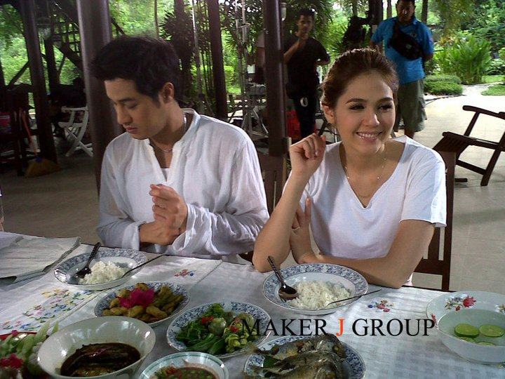 ชมพู่ อารายา ในลุคส์ของอรุณประไพ จากเมียแต่ง