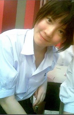แกรนท์ ด้วยเกล้า ด้วยเศียรเกล้า