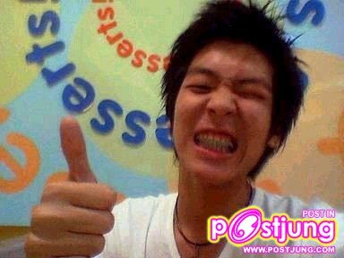 หนุ่มจัดฟันน่ารัก