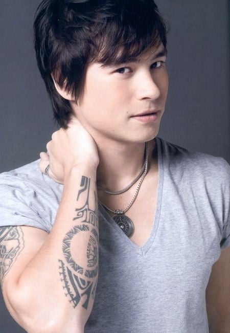 ปีเตอร์ คอร์ป ไดเรนดัล ( Peter Corp Dyrendal ) :: ลูกครึ่งไทย - อังกฤษ