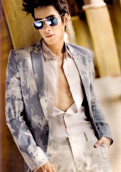 ณเดชน์ คูกิมิยะ :: ชื่อเล่น - แบร์รี่ ( Barry ) :: ลูกครึ่งไทย - ออสเตรีย
