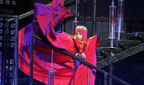 LADY GAGA