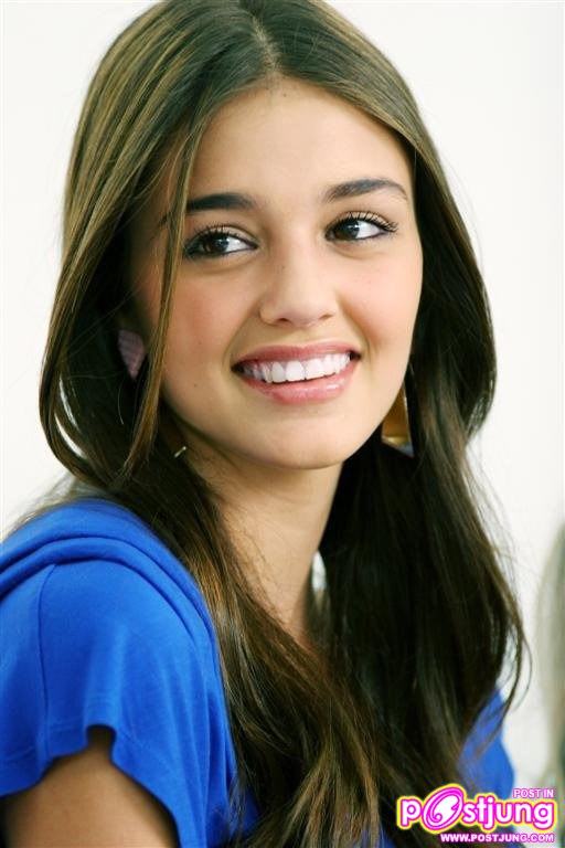 Israel  Age: 18 | Height: 175