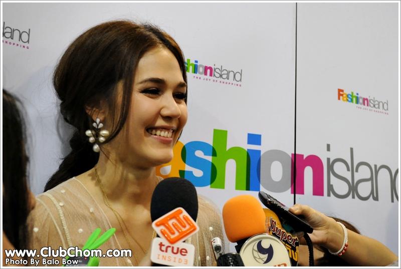 ชมพู่ อารยา ในงาน ชม ชิม ช็อป @ FASHIONISLAND