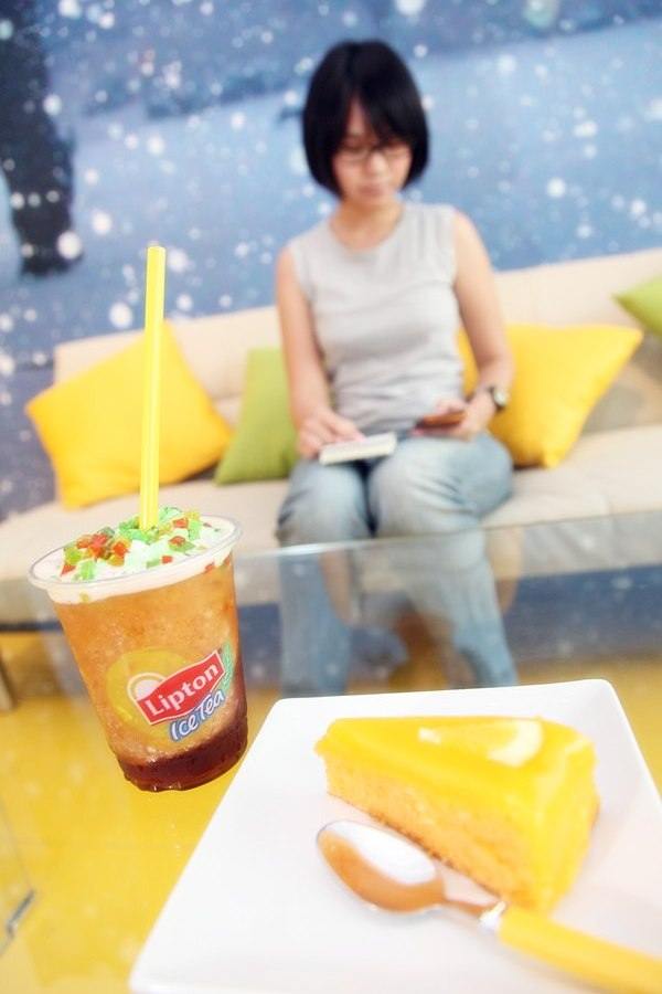 ดับร้อน ดื่มชาเย็นกันค่ะ