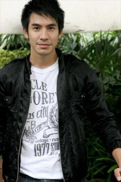 ช่อง 3 เตรียมดัน"โป๊บ"เป็นพระเอกในซีรีส์ชุด'สุภาพบุรุษจุฑาเทพ'