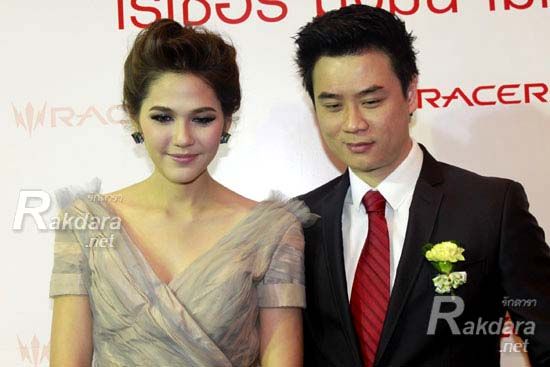 ชมพู่ อารยา และ น็อต วิศรุต รังสีสิงห์พิพัฒน์
