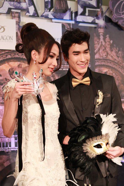ลือ! "ณเดชน์"จะเล่นหนังคู่นางเอกยอดนิยม "อั้ม พัชราภา" ในเรื่อง 30 ยังแจ๋ว ของค่าย M39