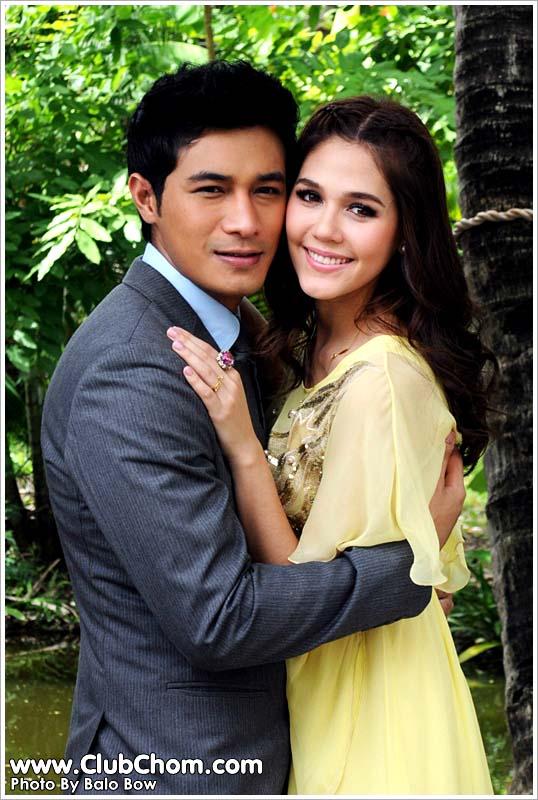 ชมพู่ อารยา ในพิธีบวงสรวงละคร เมียแต่ง
