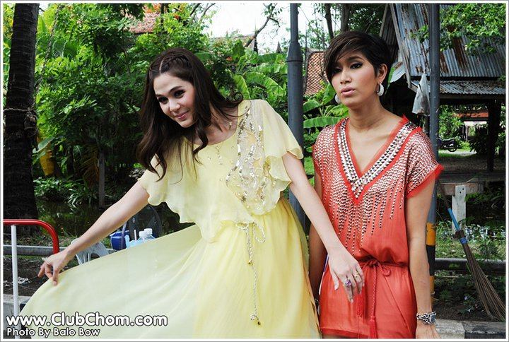 ชมพู่ อารยา ในพิธีบวงสรวงละคร เมียแต่ง