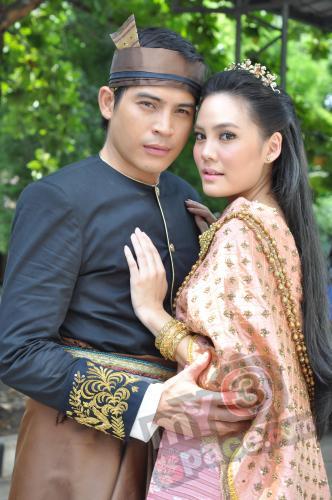 "ทาสรัก" รอจ่อคิวจาก "ดอกส้มสีทอง"