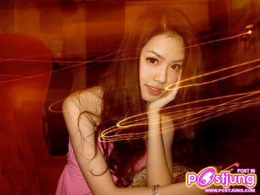 เกรซ ยิปโซ สาวผิวสวยต่างสีผิว