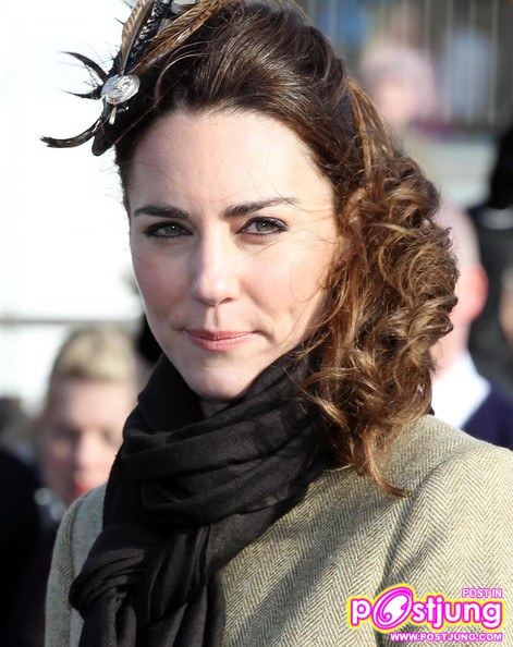 ดัชเชสแห่งเคมบริดจ์ หรือ เคท มิดเดิลตัน (Kate Middleton)