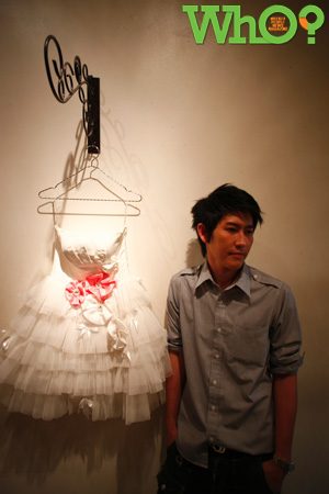 บุ๊ค::นักข่าวหนุ่มหล่อ