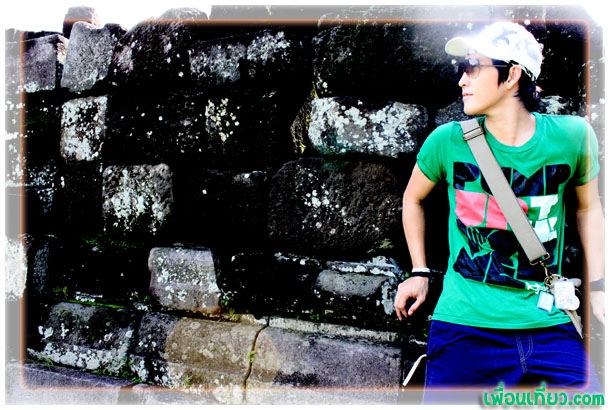 บุ๊ค::นักข่าวหนุ่มหล่อ