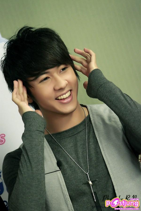 นัททิว